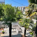 דירה Enna C Perfect Location מדולין